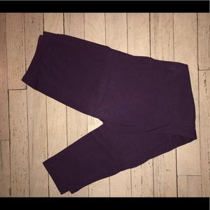Purple fitted leggings